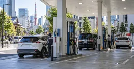 Japonya'da dış ticaret dördüncü ayda da açık verdi