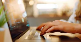 Milyonlarca Çalışanı İlgilendiriyor! Uzaktan Çalışmada Yeni Dönem Resmen Başladı