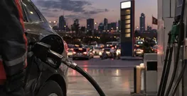 Motorin Fiyatı Petrolden Koptu: Türkiye’de Yüzde 61 Arttı, Avrupa’da Rekor Kırıldı