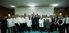 Enerji ve Tabii Kaynaklar Bakanı Bayraktar, Bakanlık personeliyle bayramlaştı: