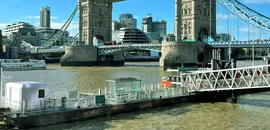 Karmod kabinleri Tower Bridge'in tadilatında ofis olarak kullanılacak