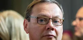 La UE Saca de Su Lista Negra A los Oligarcas Rusos Usmanov y Fridman