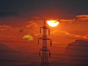 Bakan Bayraktar açıkladı: Elektrik şebekesine milyarlarca dolarlık yatırım planı