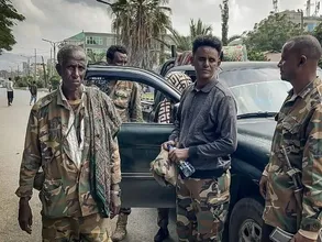 L'Armée Éthiopienne Patrouille dans Mekele, Ses Rivaux Inquiets Se Réunissent en Égypte