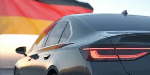 Alman Otomotiv Devleri Kriz Kıskacında: Borsada Tarihi Düşüş, Satışlarda Keskin Gerileme Var