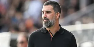 Arda Turan Ukrayna'da yılın teknik direktörü seçildi