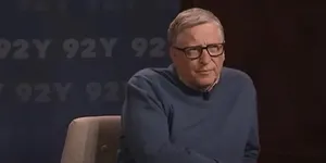 Bill Gates'ten Yapay Zeka Uyarısı: Nükleer Silah Görüşmelerinden Daha Zor Olabilir