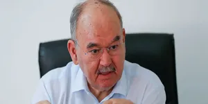Eski İzmir Büyükşehir Belediye Başkanı Özfatura, Hayatını Kaybetti