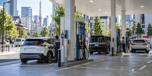 Japonya'da dış ticaret dördüncü ayda da açık verdi