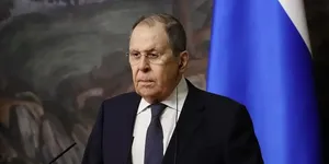 Lavrov’dan Almanya’ya sert mesaj: Yine savaş istiyorlar