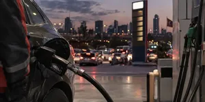 Motorin Fiyatı Petrolden Koptu: Türkiye’de Yüzde 61 Arttı, Avrupa’da Rekor Kırıldı