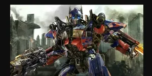 Transformers Başladığı Yere Dönüyor: Spielberg ve Michael Bay Yeniden Devrede