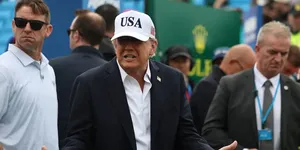 Trump rechaza las advertencias sobre los riesgos de la IA