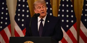 Trump'tan İran mesajı: Hamaney ile görüşmekten onur duyarım