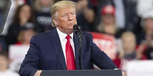 Trump'tan Tahran'a net mesaj: Ya anlaşma ya askeri baskı