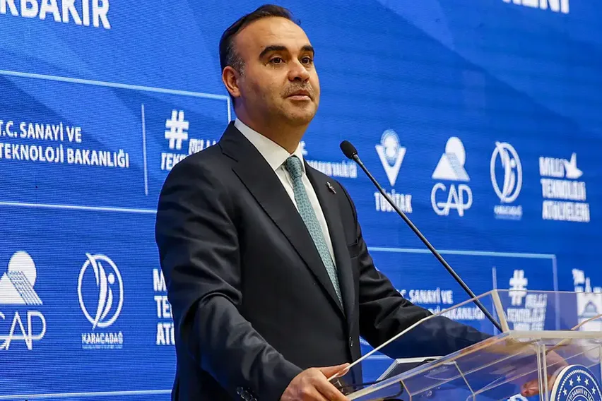 Bakan Kacır Diyarbakır'da Açıkladı: İmalat Sanayinde Katma Değer 250 Milyar Doları Aştı