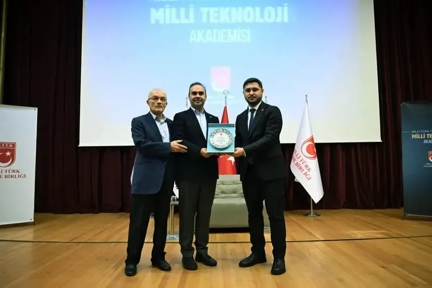Bakan Kacır, "Türkiye Yüzyılı'nda Milli Teknoloji Akademisi" programına katıldı: Bakan Kacır, "Türkiye Yüzyılı'nda Milli Teknoloji Akademisi" programına katıldı: