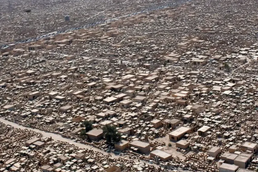 Bir Şehir Kadar Büyük: 1400 Yıldır Büyüyen Mezarlık