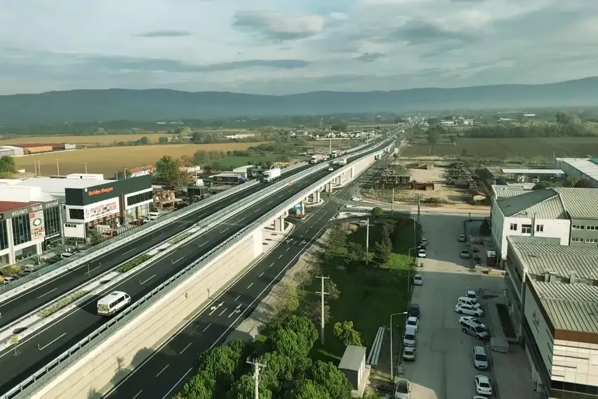 Bursa'da trafiği rahatlatacak projelerin açılışı ve temel atma törenleri yarın yapılacak