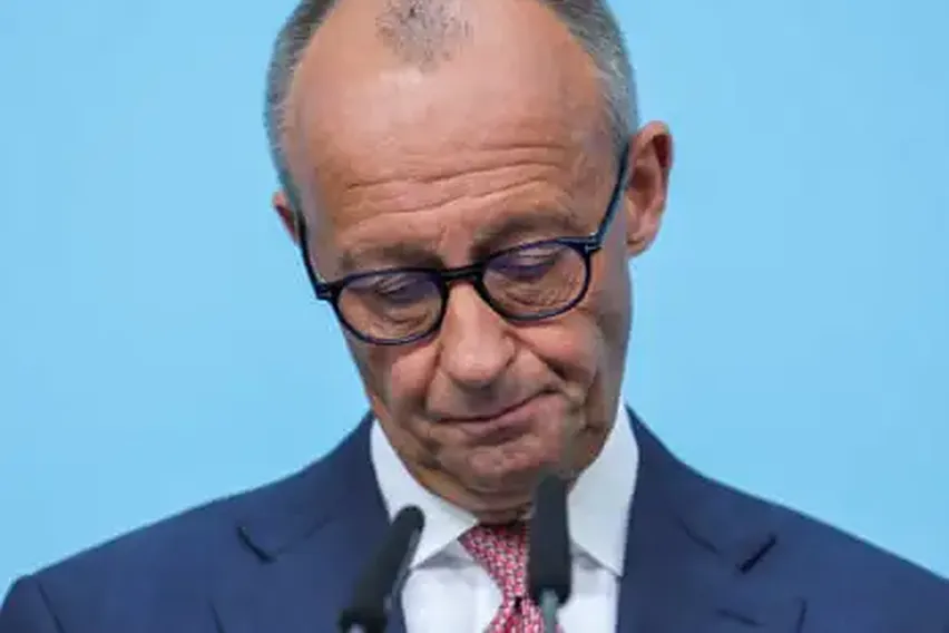 German Chancellor Clinging to Power After Another Loss to Far-Right AFD