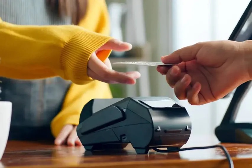 Kartlı Ödemeler Yüzde 39 Arttı: 3 Trilyon Liraya Dayandı