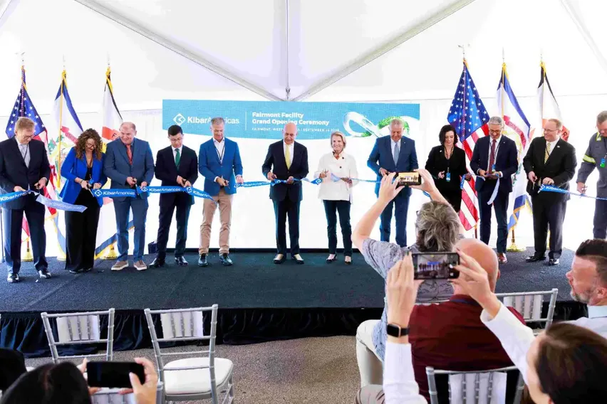 Kibar Americas, Fairmont üretim tesisinin resmi açılışını gerçekleştirdi