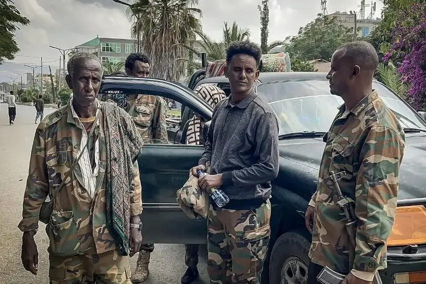 L'Armée Éthiopienne Patrouille dans Mekele, Ses Rivaux Inquiets Se Réunissent en Égypte