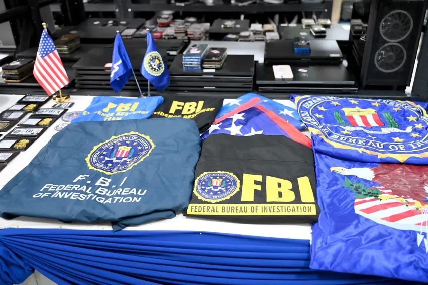 Los 'Hackers' de Shinyhunters Aseguran Haber Robado Datos de Miles de Empleados del FBI