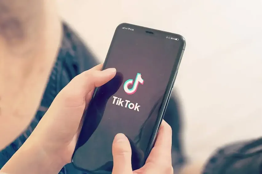 Tiktok’a 100 Milyon Dolar Ceza: Çocuklara Günlük 2 Saat Sınırı Geliyor