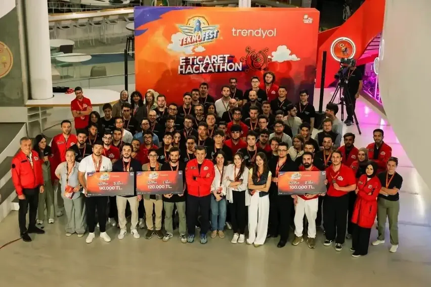 Trendyol TEKNOFEST E-Ticaret Hackathonu'nda ödüller sahiplerini buldu