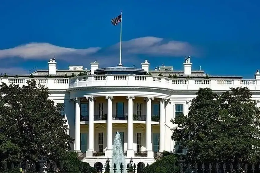 Trump'ın Beyaz Saray'a balo salonu inşası yargıya takıldı