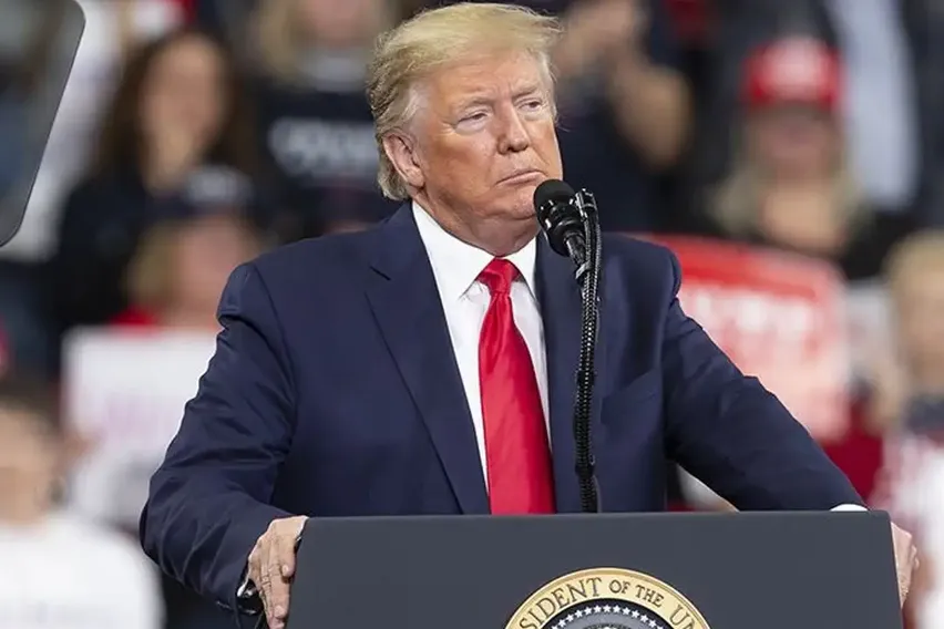 Trump'tan Tahran'a net mesaj: Ya anlaşma ya askeri baskı
