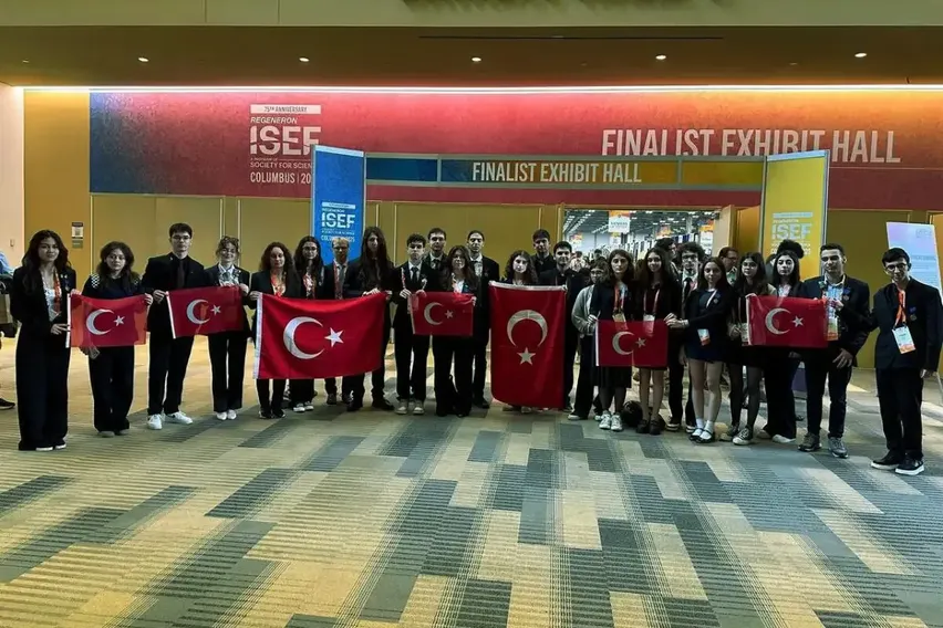 Türk öğrenciler ABD'de yapılan uluslararası bilim ve mühendislik yarışmasından ödüllerle döndü Türk öğrenciler ABD'de yapılan uluslararası bilim ve mühendislik yarışmasından ödüllerle döndü