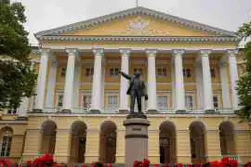 Власти Петербурга Пустят «Под Нож» Социальные Расходы и Увеличат Выплаты Участникам «СВО»