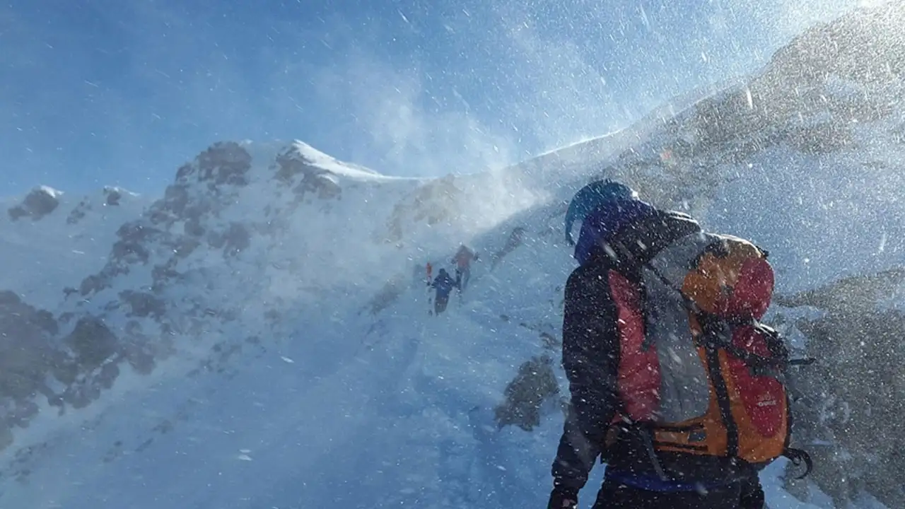 Everest'e Tırmanan İlk Amerikalı Dağcı Jim Whittaker Hayatını Kaybetti