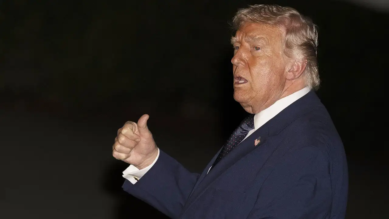 Trump'tan İran Açıklaması: Görüşmeler Kesilmedi