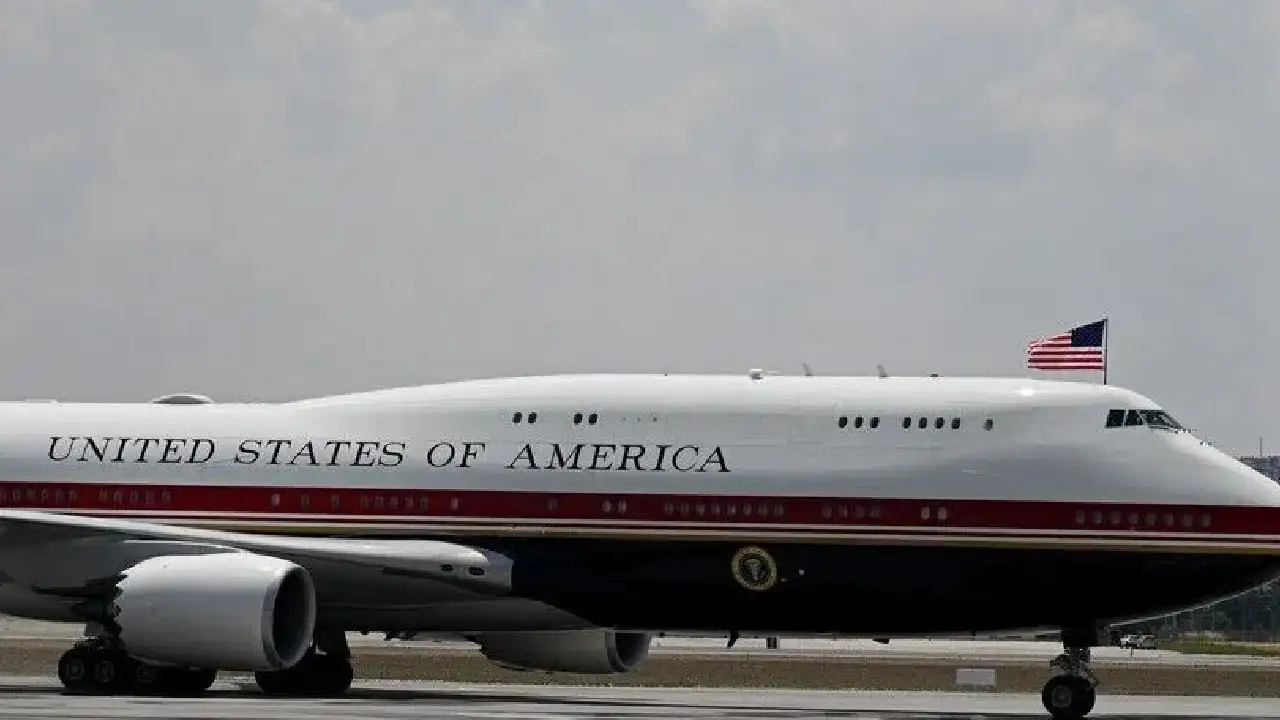 Trump'tan Yeni Air Force One Açıklaması: En Üst Seviyeye Çıkarılacak