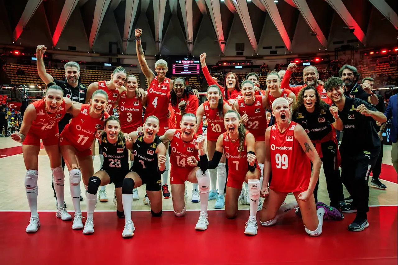Türk Kadın Voleybol Takımı: Filenin Sultanları’nın Avrupa ve Dünya Başarıları